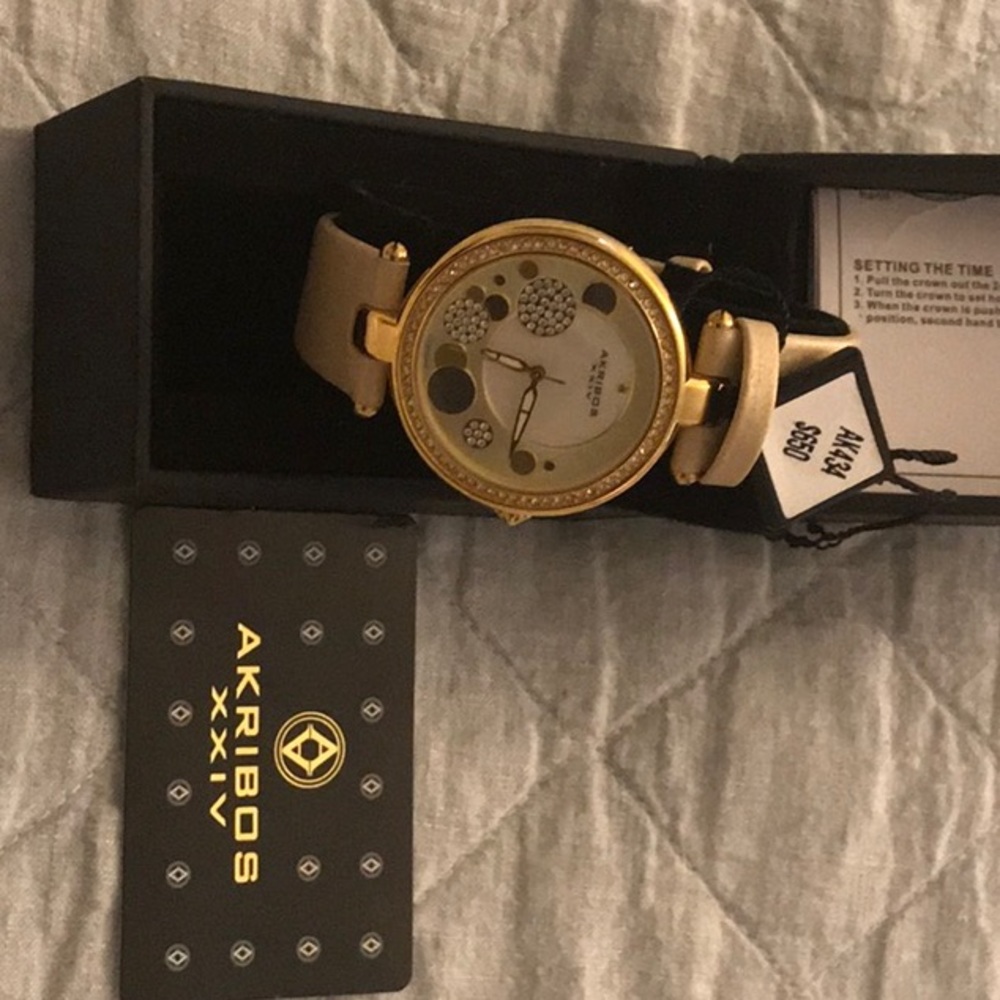 Womens watch